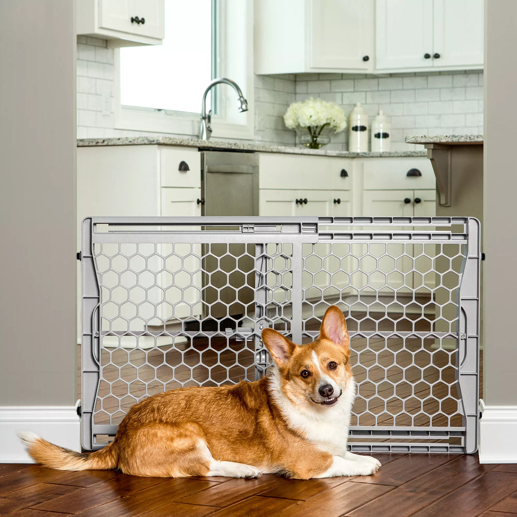 Top Paw Expandable Plastic Pet Gate